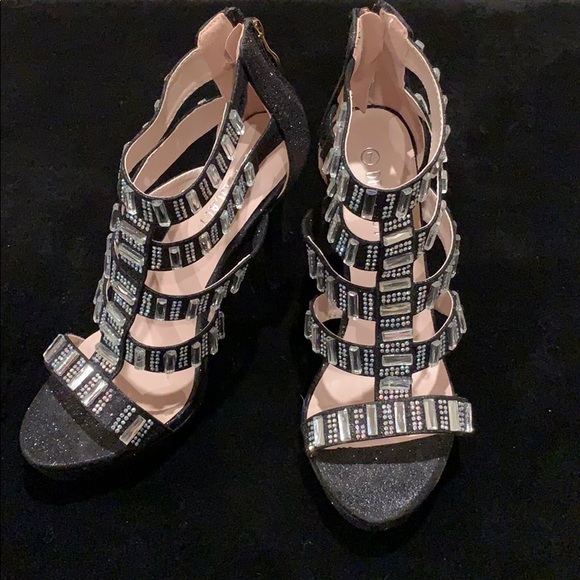 Black sparkly gemstone heels - Picture 3 of 8